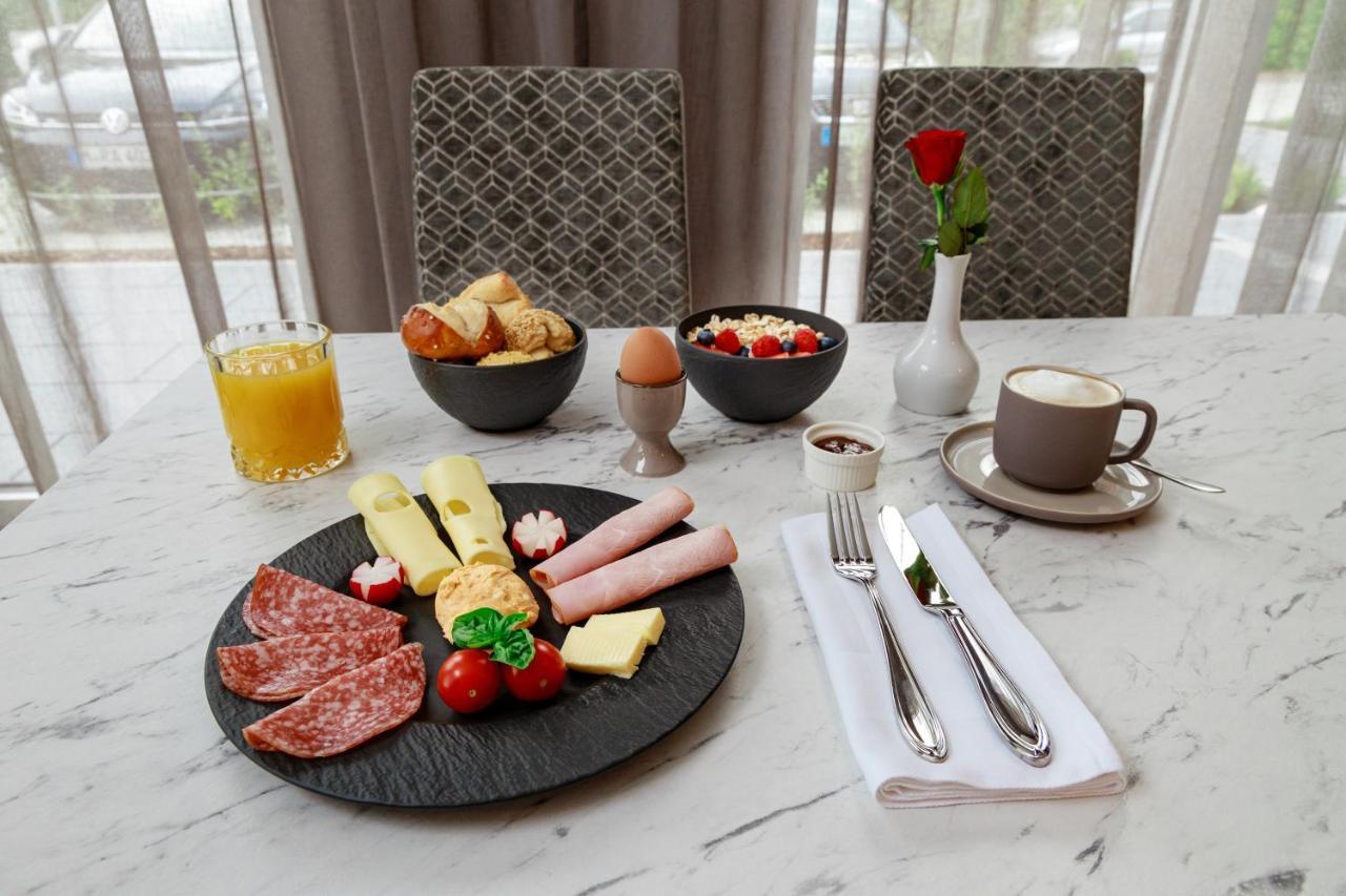 Herzl Hotel Bei Erding Forstern Екстериор снимка